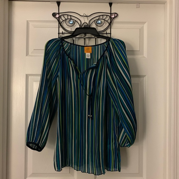 Multi Color Top - Picture 1 of 4